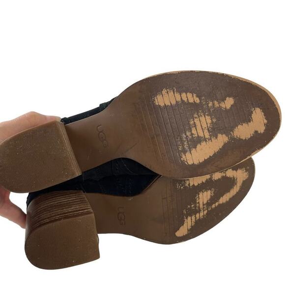 UGG Leahy Black Suede Leather Ankle Boots Stacked Block Heel Booties Size 9 - Picture 11 of 14